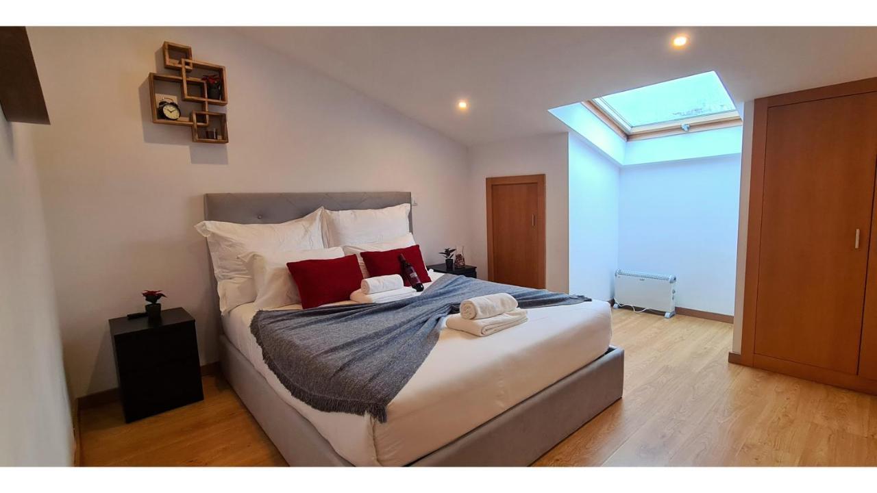 Rentalist Apartaments- Santa Catarina Порто Екстериор снимка