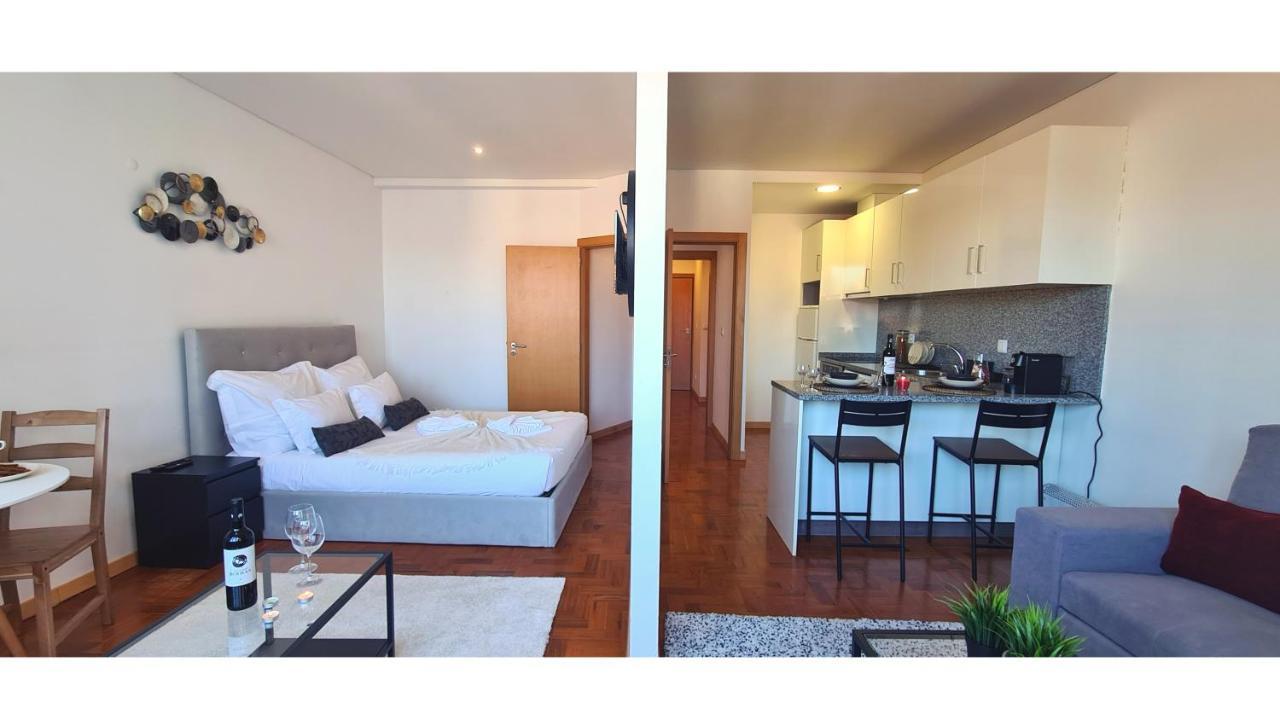 Rentalist Apartaments- Santa Catarina Порто Екстериор снимка