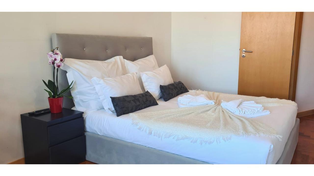 Rentalist Apartaments- Santa Catarina Порто Екстериор снимка
