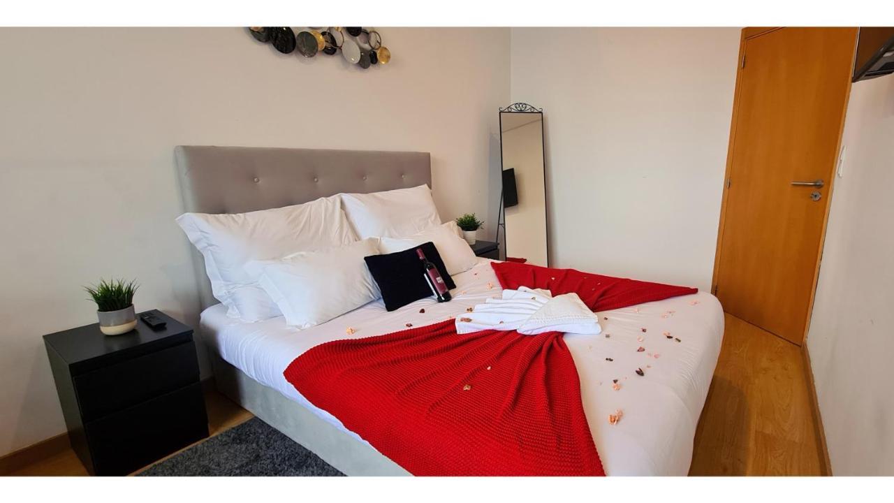 Rentalist Apartaments- Santa Catarina Порто Екстериор снимка