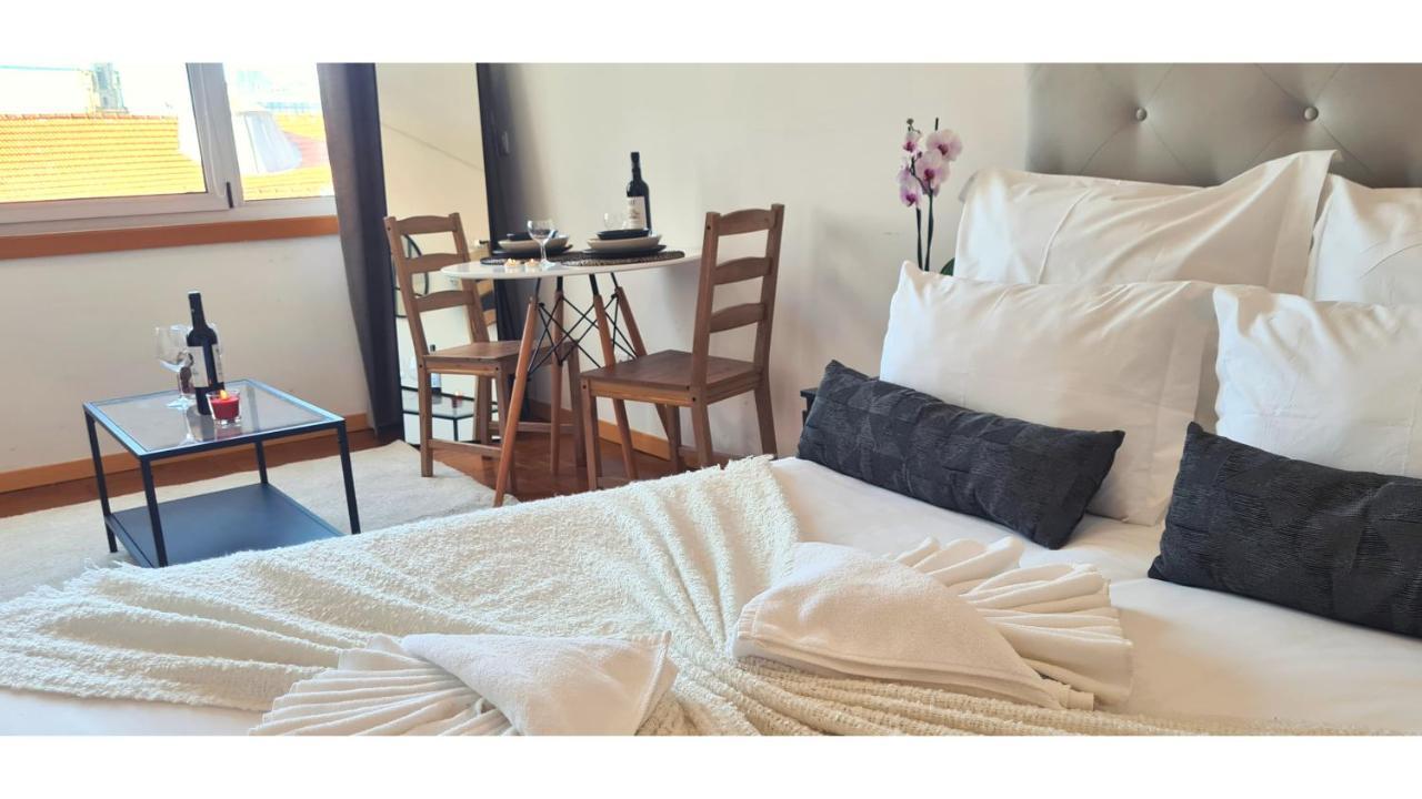 Rentalist Apartaments- Santa Catarina Порто Екстериор снимка